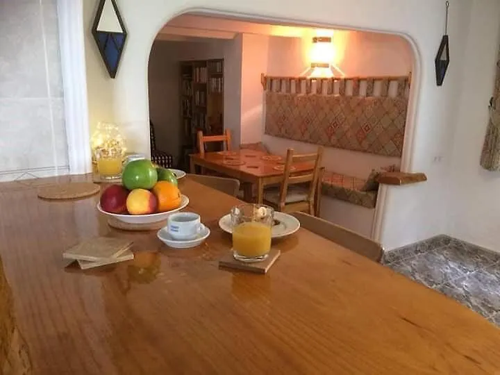 Casa De Las Flores - A Picture Perfect Location! El Gastor Holiday home